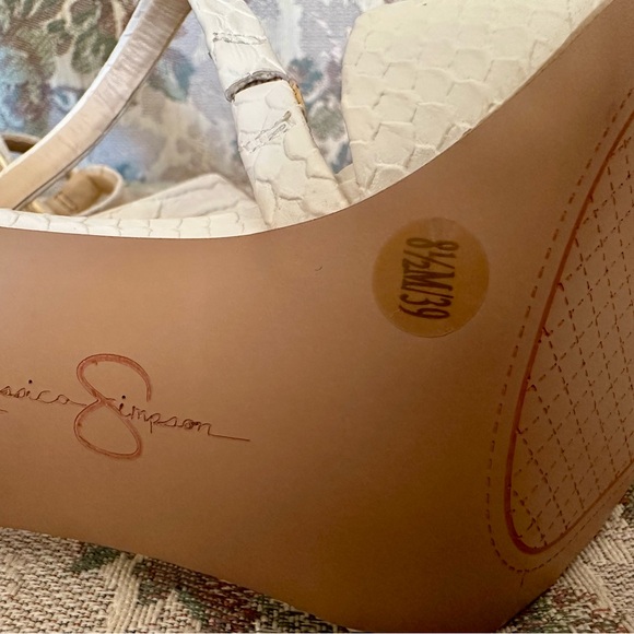 New Jessica Simpson Peliea Pumps White Size 8.5 - Picture 8 of 8